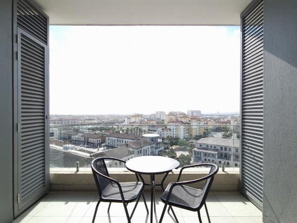 The Residences Crystal Towers image 10