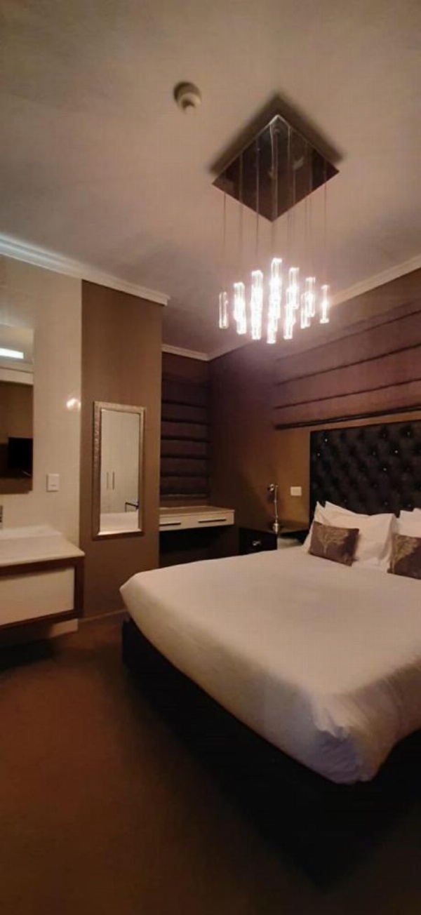 The Residences Crystal Towers image 21
